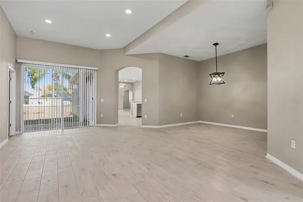 $2,700 | 4810 Bookelia Circle, Bradenton, FL 34203