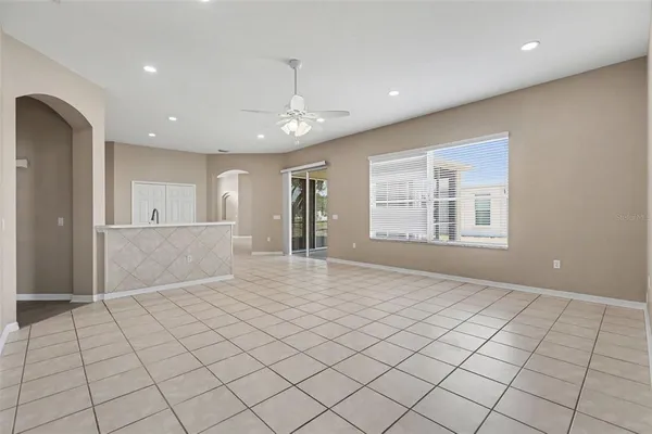 $2,700 | 4810 Bookelia Circle, Bradenton, FL 34203