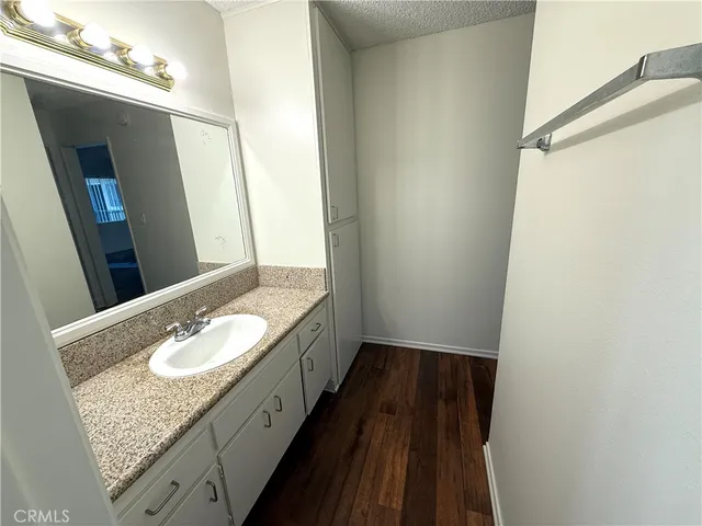 $1,795 | 4015 137th Street, Unit 229, Hawthorne, CA 90250