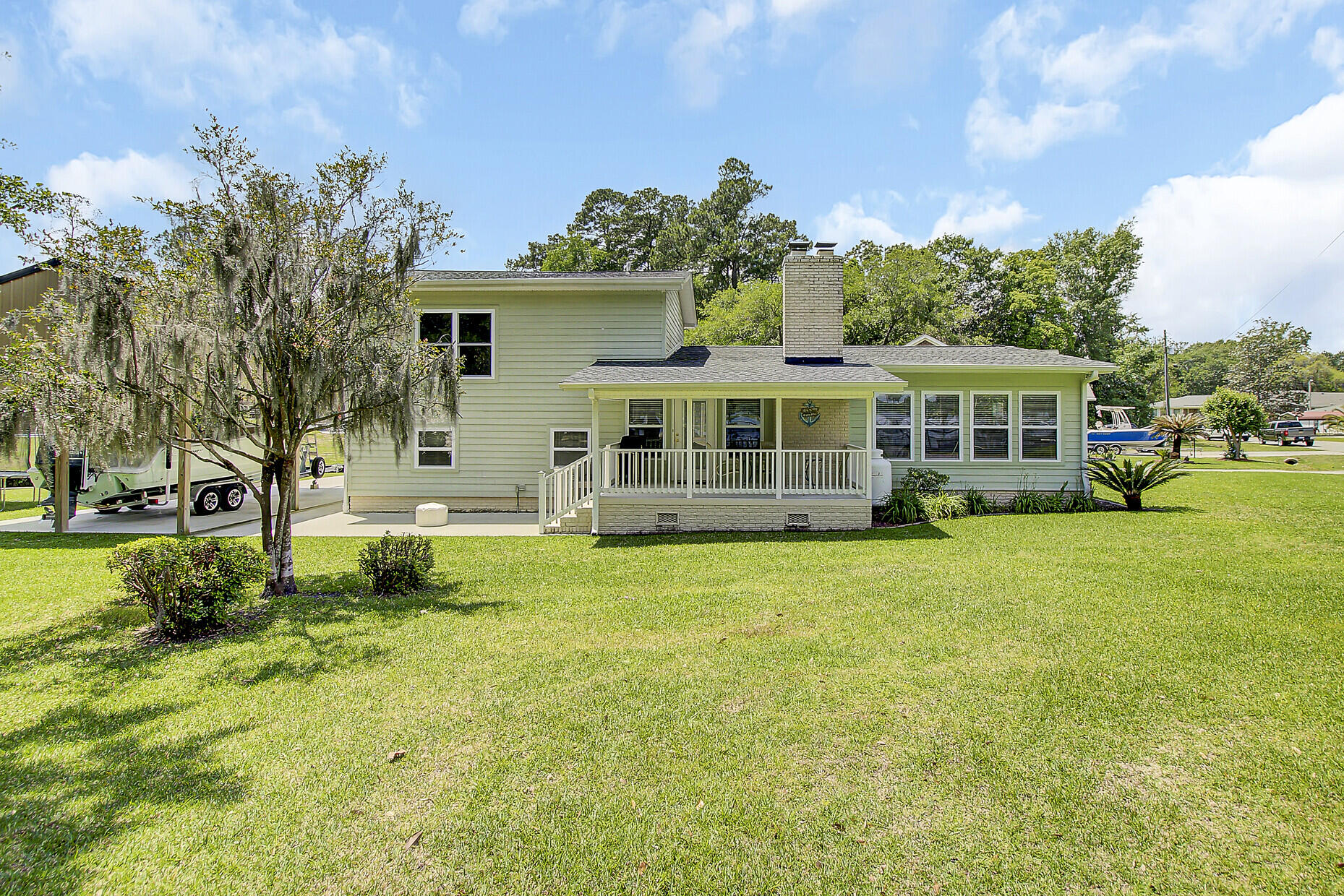 1806 Canvasback Road Moncks Corner, SC 29461 - Photo 3 of 35 02_2_mls
