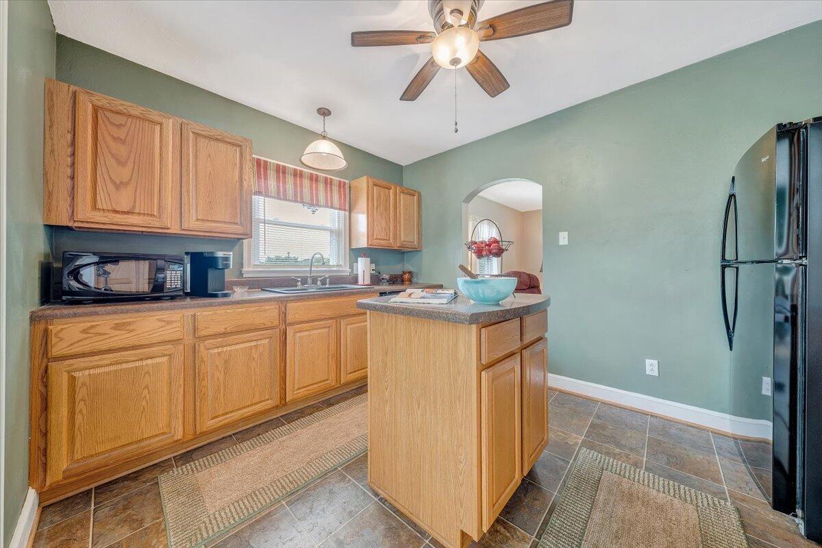3005 Cannaday Road Northeast Roanoke, VA 24012 - Photo 10 of 34 17-MIB08685