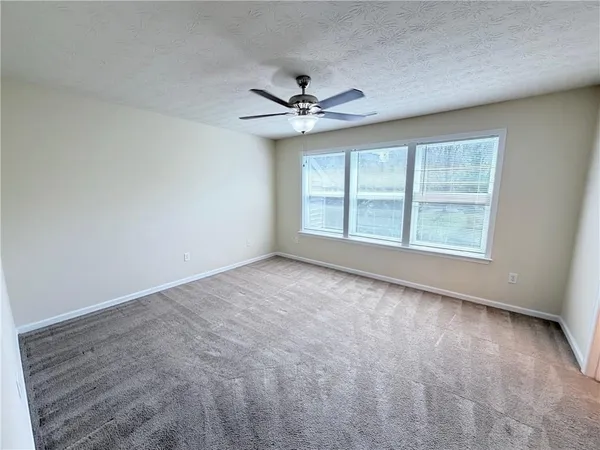 $2,400 | 525 Gala Drive, Canonsburg, PA 15317