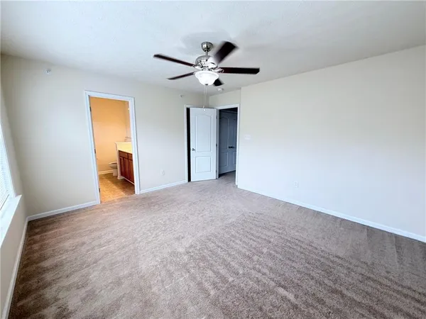 $2,400 | 525 Gala Drive, Canonsburg, PA 15317