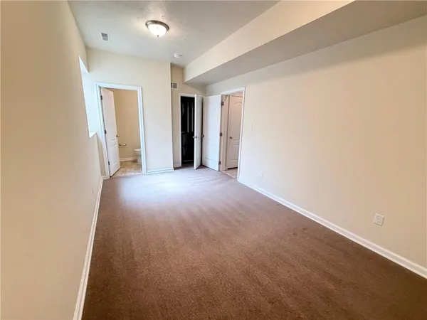 $2,400 | 525 Gala Drive, Canonsburg, PA 15317