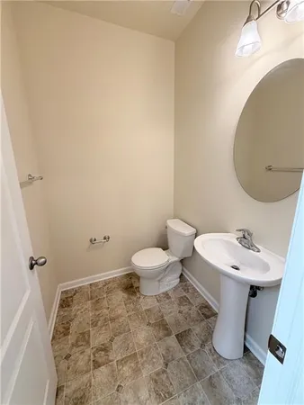 $2,400 | 525 Gala Drive, Canonsburg, PA 15317