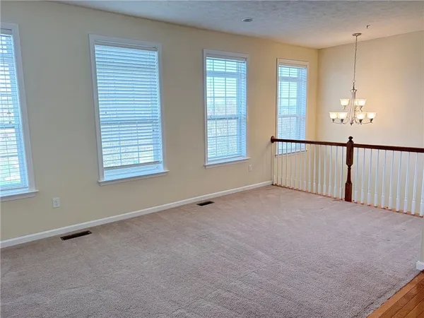 $2,400 | 525 Gala Drive, Canonsburg, PA 15317