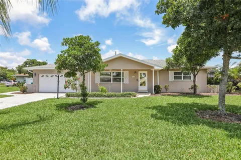 $444,999 | 11589 64th Terrace North, Seminole, FL 33772