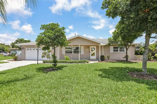 $444,999 | 11589 64th Terrace North, Seminole, FL 33772