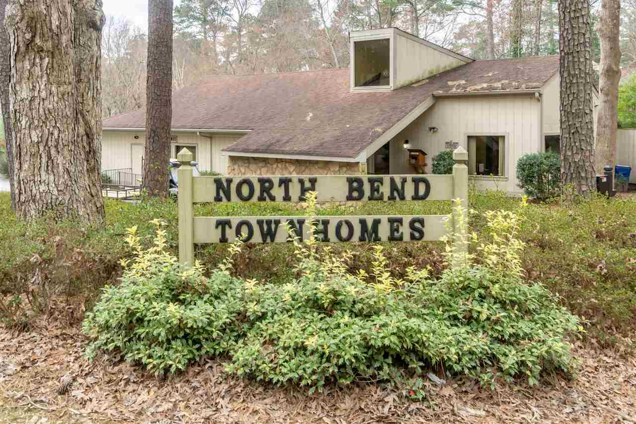 1010 Bend Drive Raleigh, NC 27609 - Photo 22 of 24 Within a few feet are your amenities! Enjoy a dip in the private pool or play some tennis during our NC warm months. North Bend Townhomes