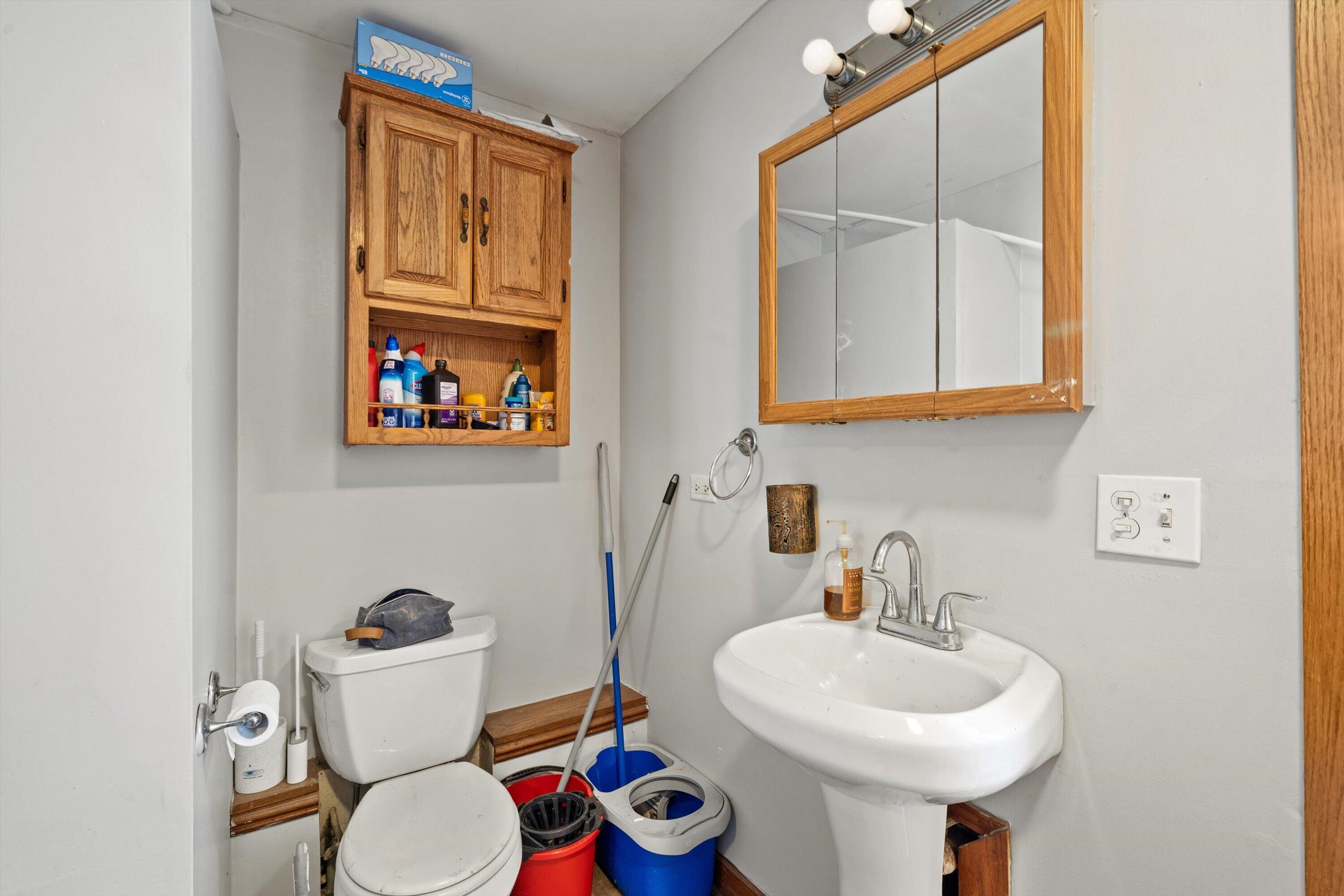 N1137 Spruce Road Bloomfield, WI 53128 - Photo 5 of 15 Bathroom