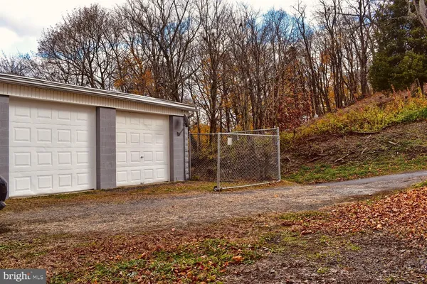 $135,000 | 212 East Chestnut Street, Shamokin, PA 17872