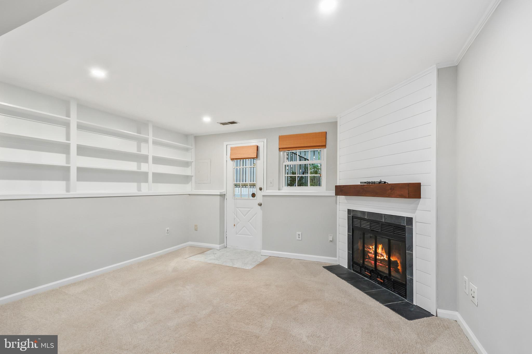 1960 Belmont Ridge Court Reston, VA 20191 - Photo 21 of 32
