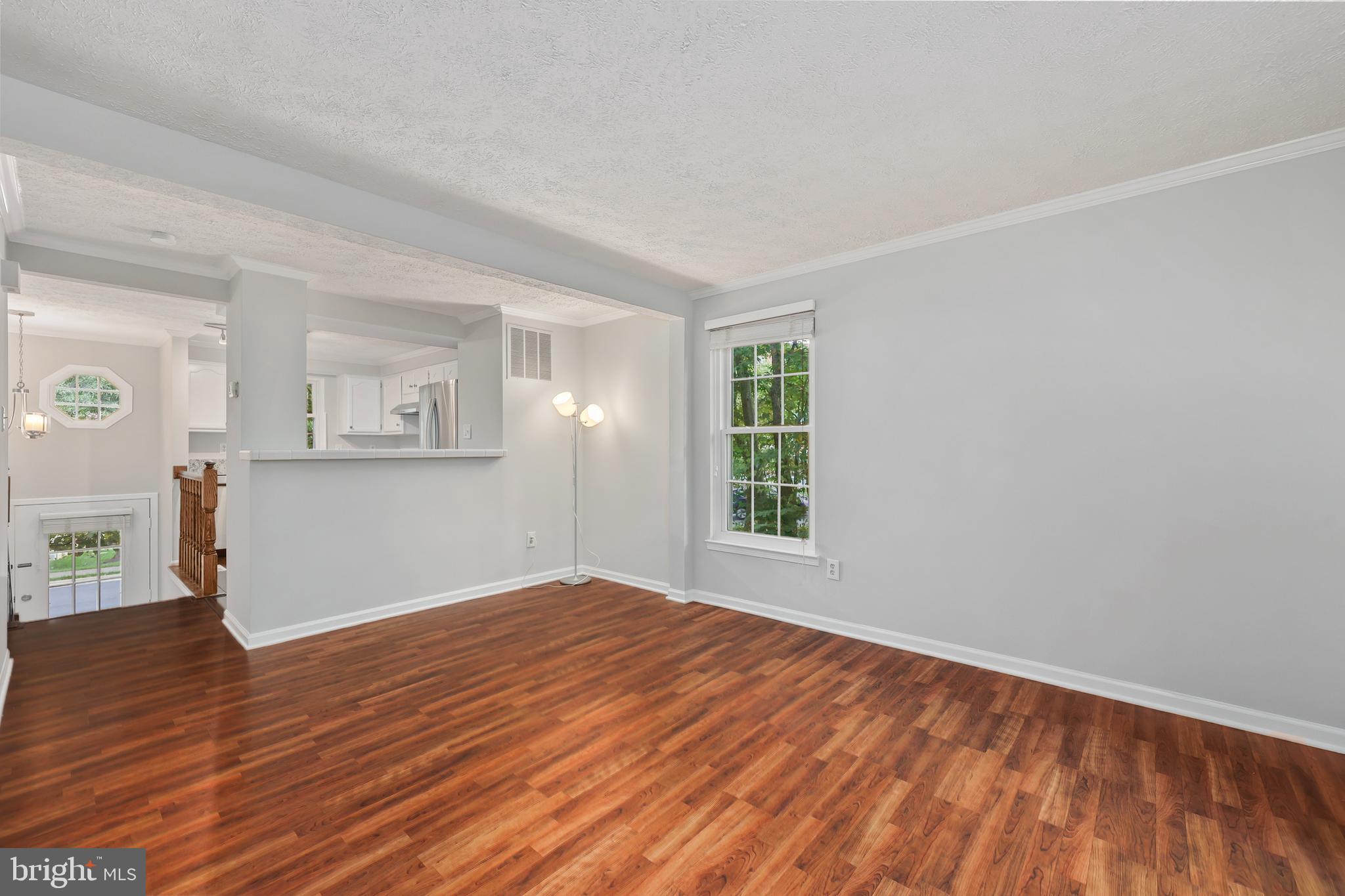 1960 Belmont Ridge Court Reston, VA 20191 - Photo 10 of 32