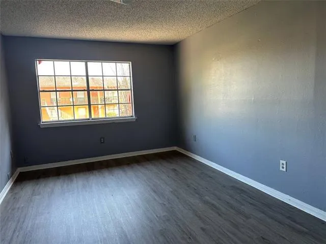 $1,300 | 5645 Tullis Drive, New Orleans, LA 70131