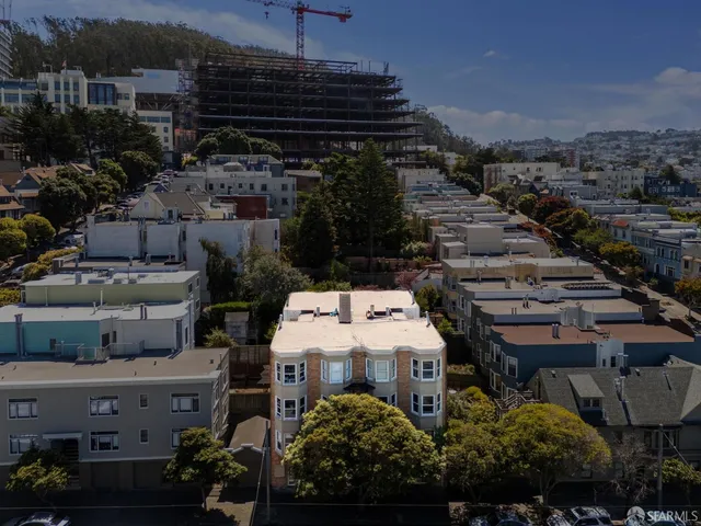 $3,900,000 | 225 Irving Street, San Francisco, CA 94122