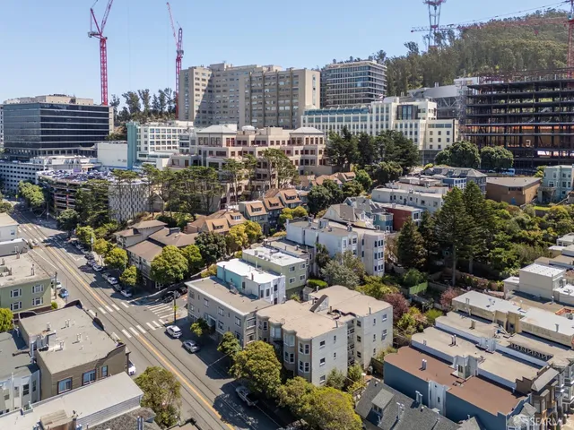 $3,900,000 | 225 Irving Street, San Francisco, CA 94122