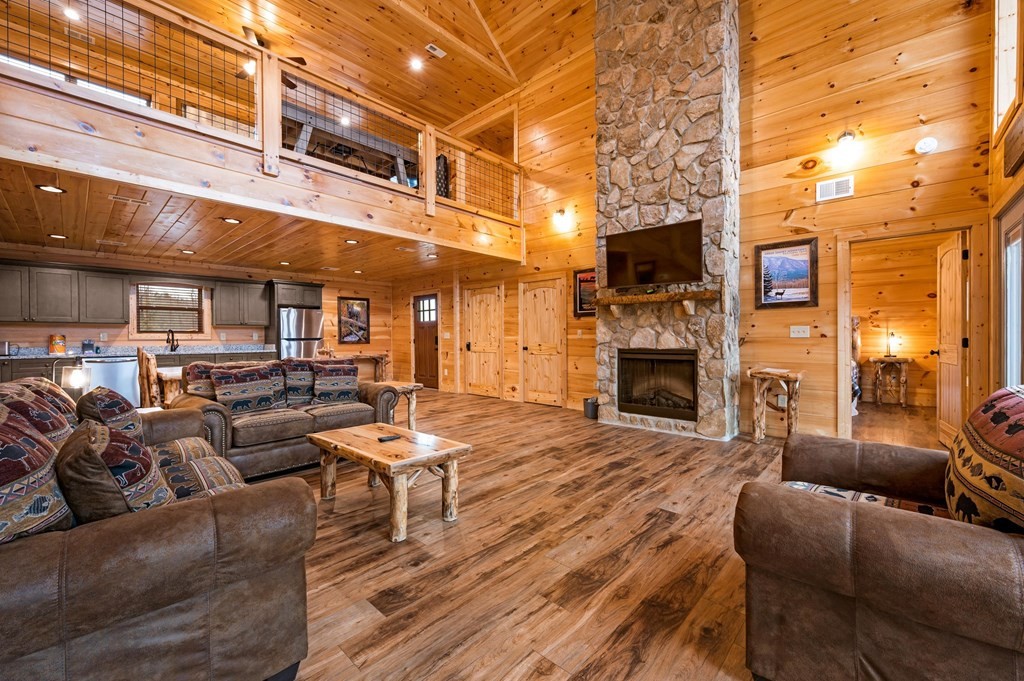 3867 Holders Grove Road Cosby, TN 37722 - Photo 13 of 56