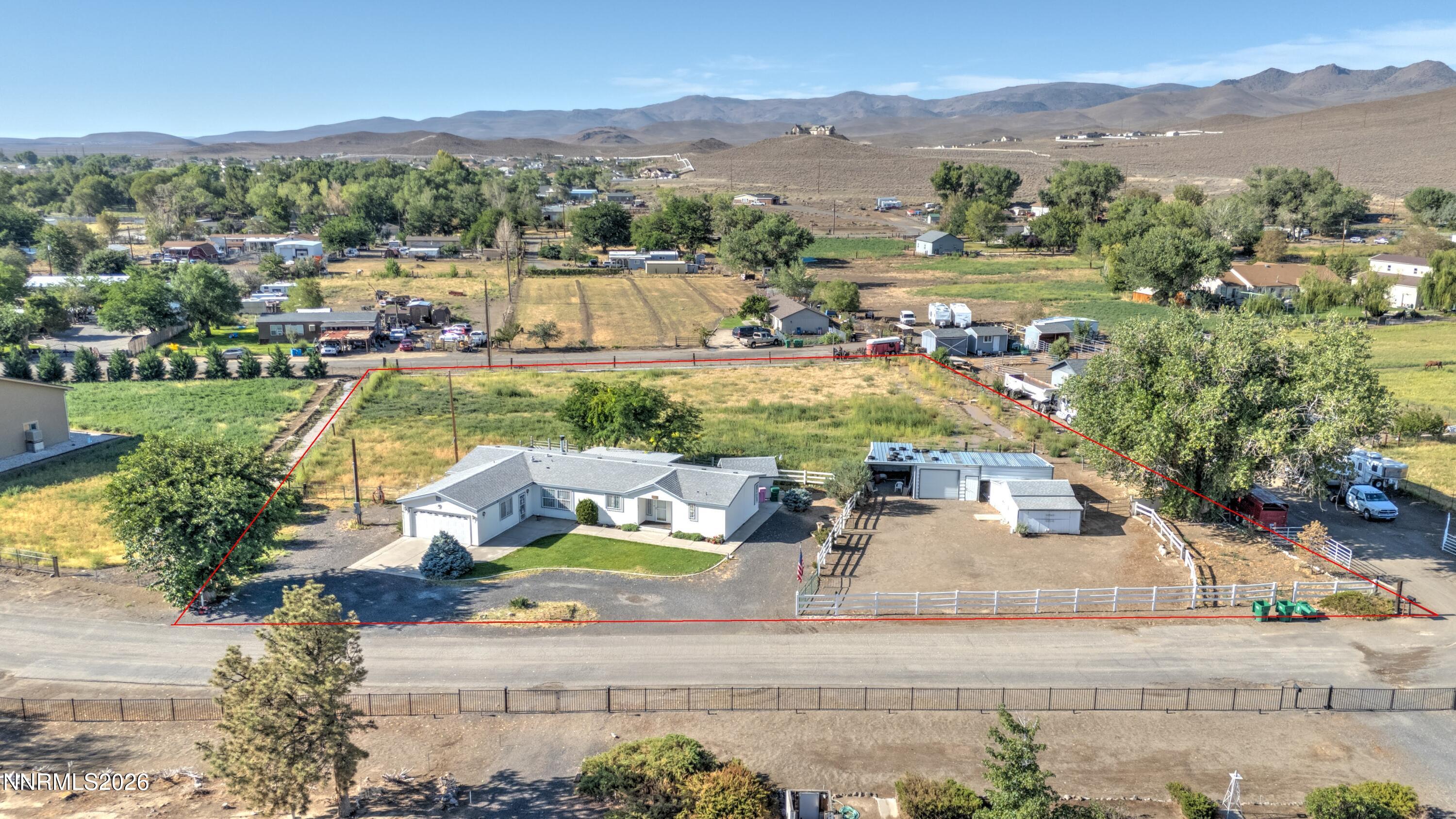 1185 Snowflower Road Fernley, NV 89408 - Photo 5 of 29 28_Original