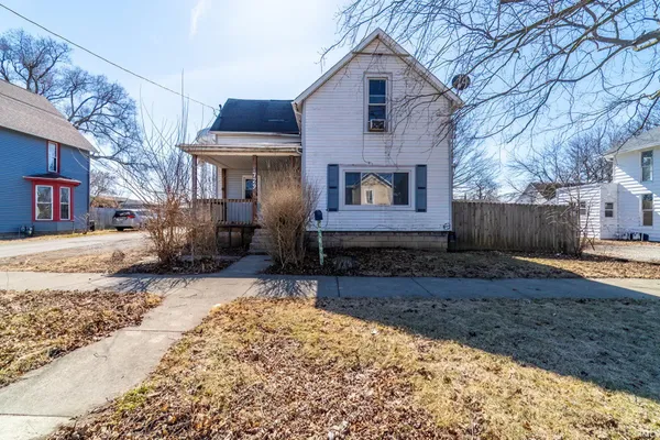 $129,900 | 729 East Franklin Street, Huntington, IN 46750