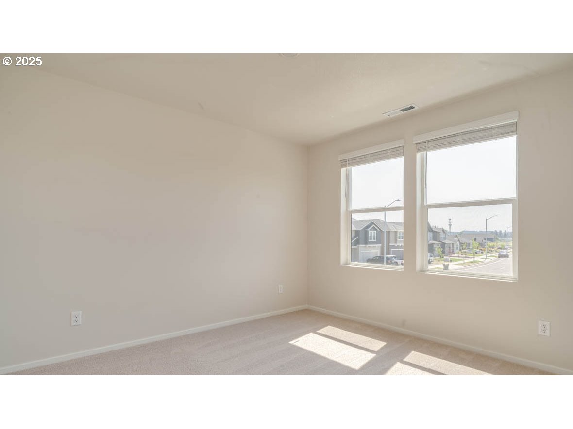 398 Reno Street Northeast Salem, OR 97301 - Photo 16 of 18