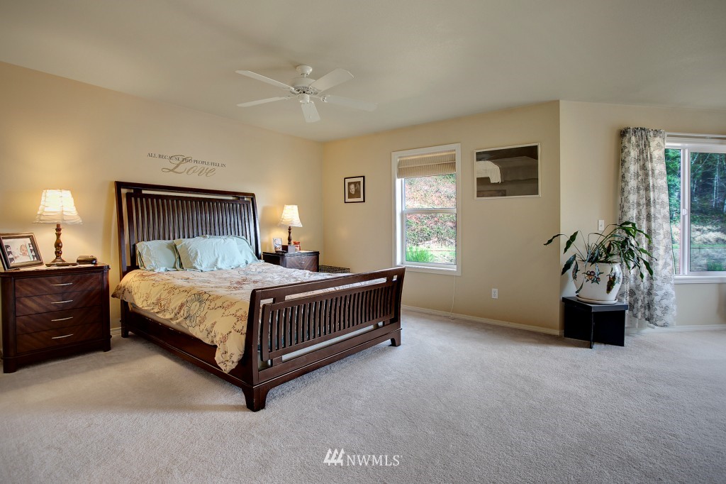 18901 13th Avenue Southeast Bothell, WA 98012 - Photo 7 of 15
