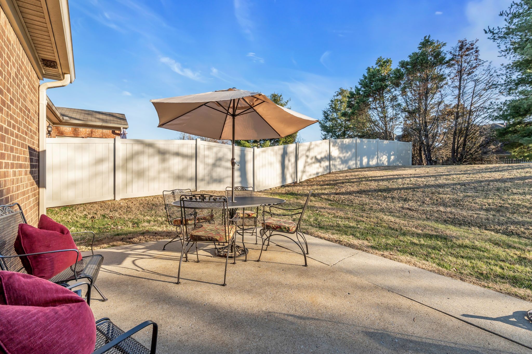 4549 Boxcroft Circle Mount Juliet, TN 37122 - Photo 20 of 28 a view of a swimming pool with a lounge chairs