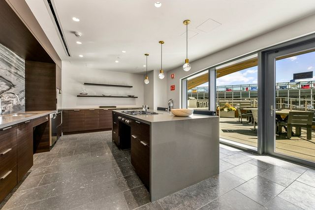 $7,185,750 | 300 Pier 4 Blvd., Unit PH N, Boston, MA 02210