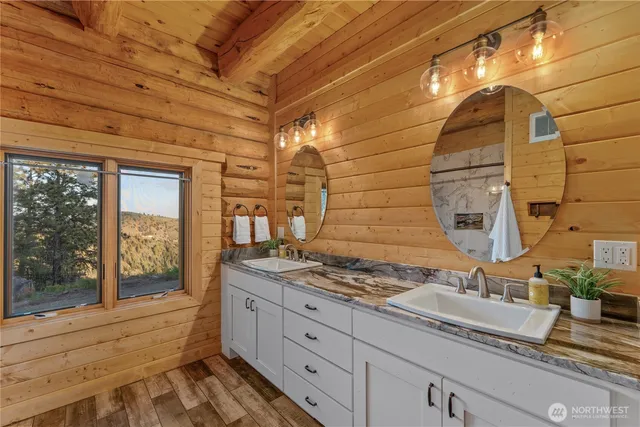 $2,650,000 | 1831 Cottontail Lane, Chelan, WA 98816