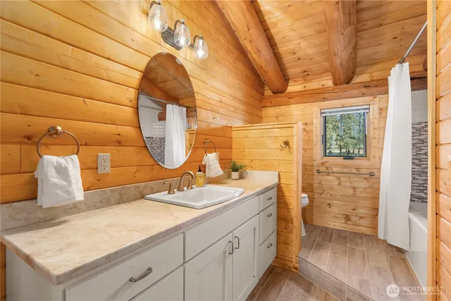 $2,650,000 | 1831 Cottontail Lane, Chelan, WA 98816