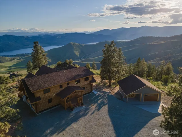 $2,650,000 | 1831 Cottontail Lane, Chelan, WA 98816