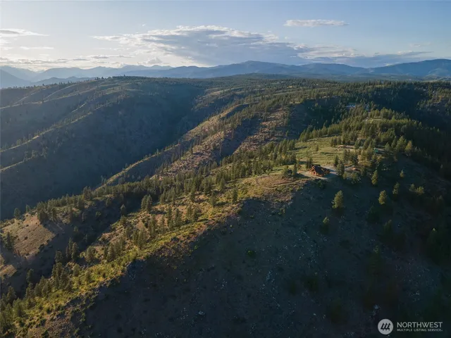 $2,650,000 | 1831 Cottontail Lane, Chelan, WA 98816