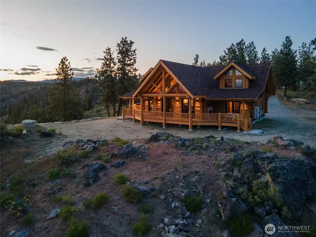$2,650,000 | 1831 Cottontail Lane, Chelan, WA 98816