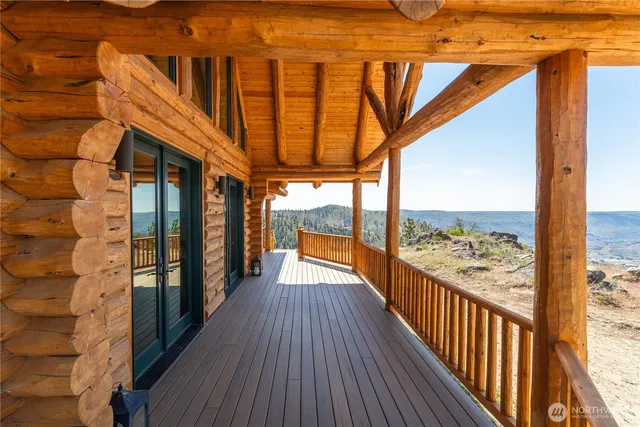 $2,650,000 | 1831 Cottontail Lane, Chelan, WA 98816