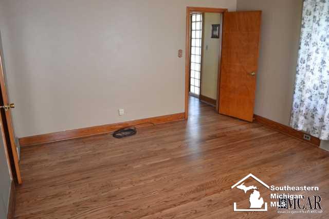 8151 Blue Bush Road Maybee, MI 48159 - Photo 25 of 43 21470519-24.JPG