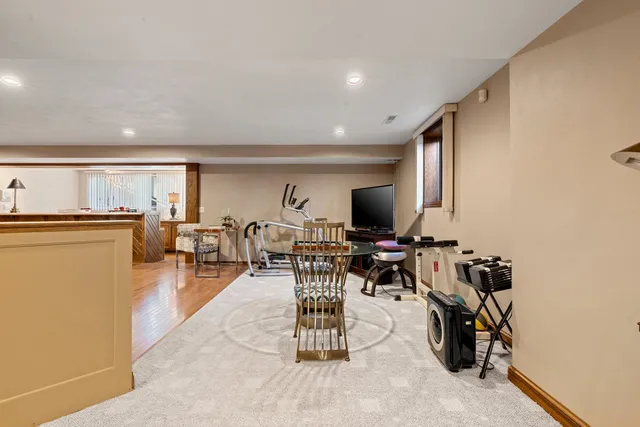 $699,900 | 3117 West Twin Willow Court, Appleton, WI 54914