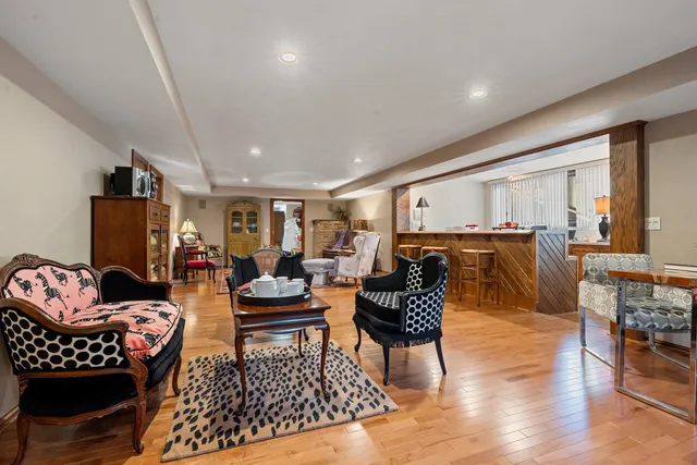 $699,900 | 3117 West Twin Willow Court, Appleton, WI 54914