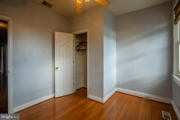 $4,150 | 1117 I Street Northeast, Washington, DC 20002