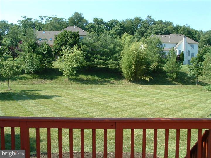1106 Redtail Road Audubon, PA 19403 - Photo 5 of 15 Gallery Image 5
