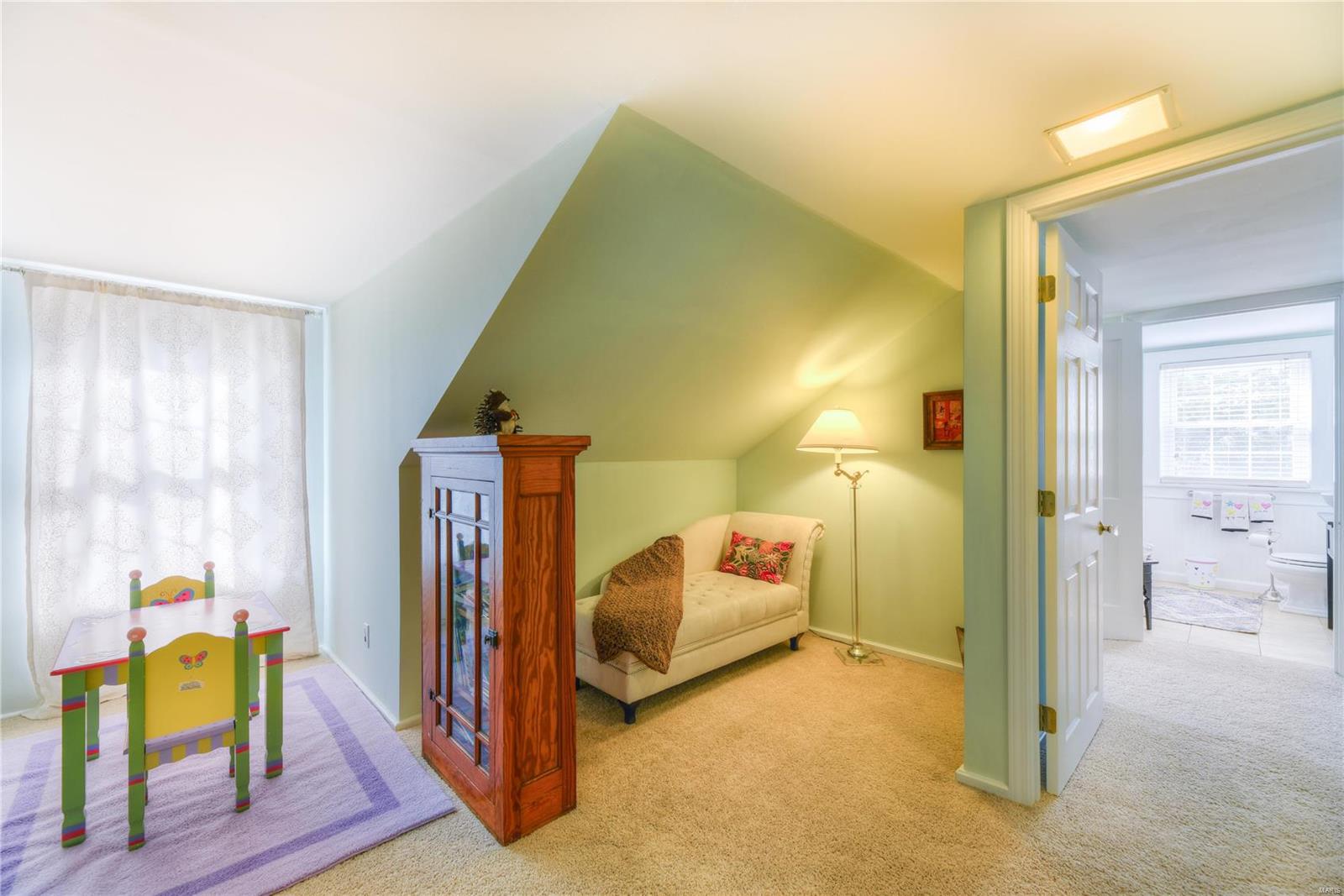 13779 Clayton Road Chesterfield, MO 63017 - Photo 12 of 21 Gallery Image 12