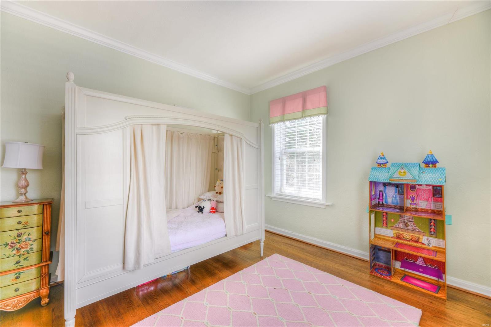 13779 Clayton Road Chesterfield, MO 63017 - Photo 15 of 21 Gallery Image 15