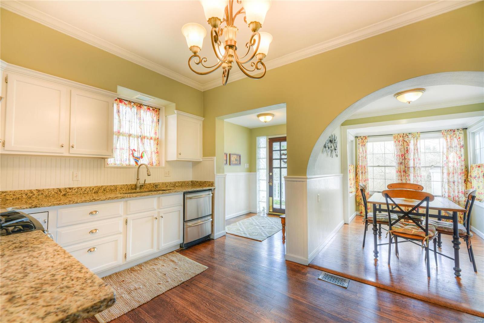 13779 Clayton Road Chesterfield, MO 63017 - Photo 3 of 21 Gallery Image 3