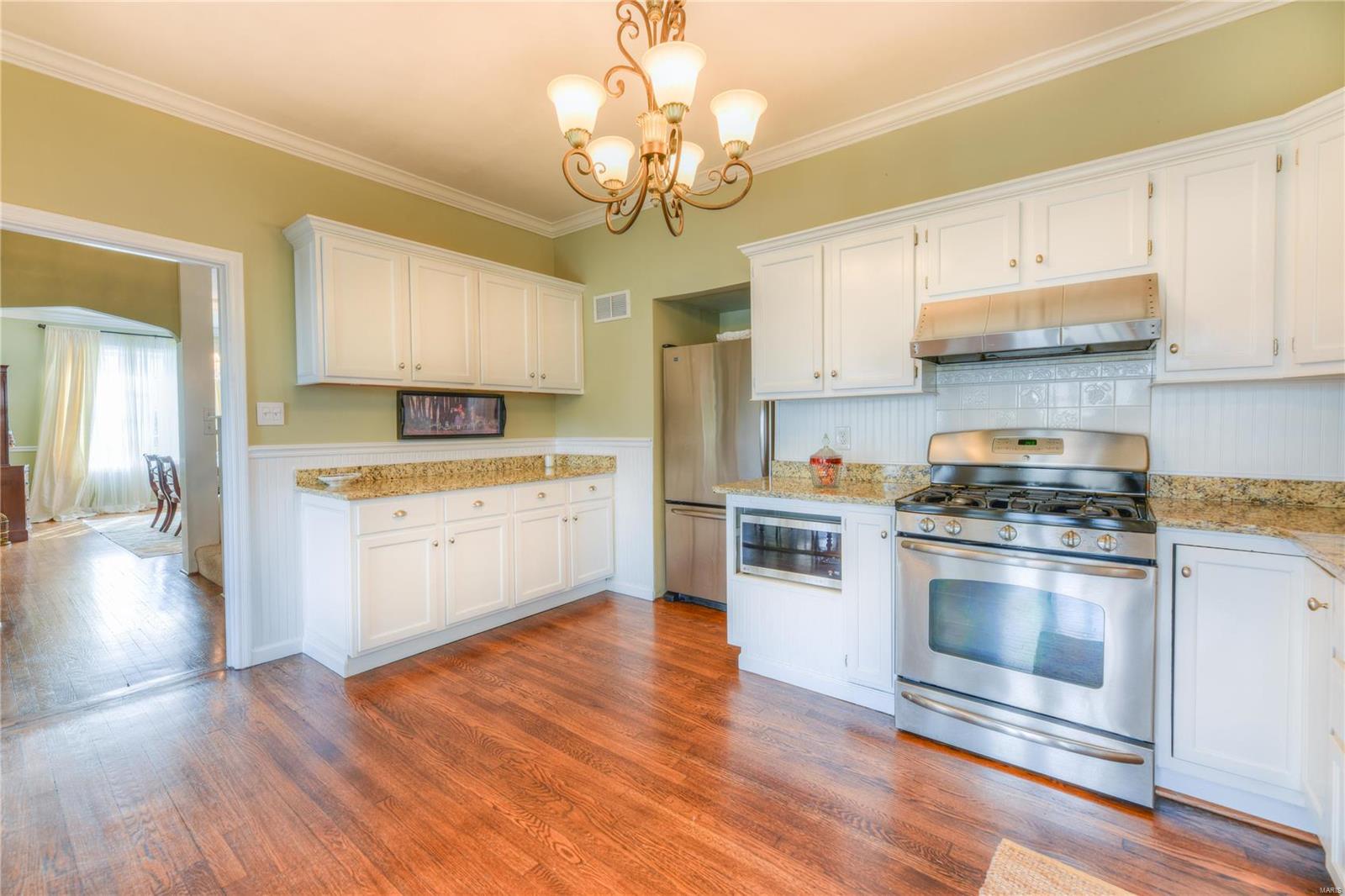 13779 Clayton Road Chesterfield, MO 63017 - Photo 5 of 21 Gallery Image 5