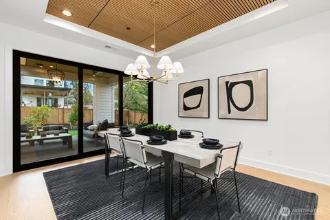 $5,199,000 | 4104 83rd Avenue Southeast, Mercer Island, WA 98040