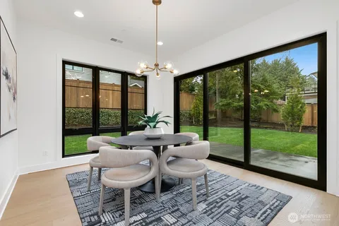 $5,199,000 | 4104 83rd Avenue Southeast, Mercer Island, WA 98040