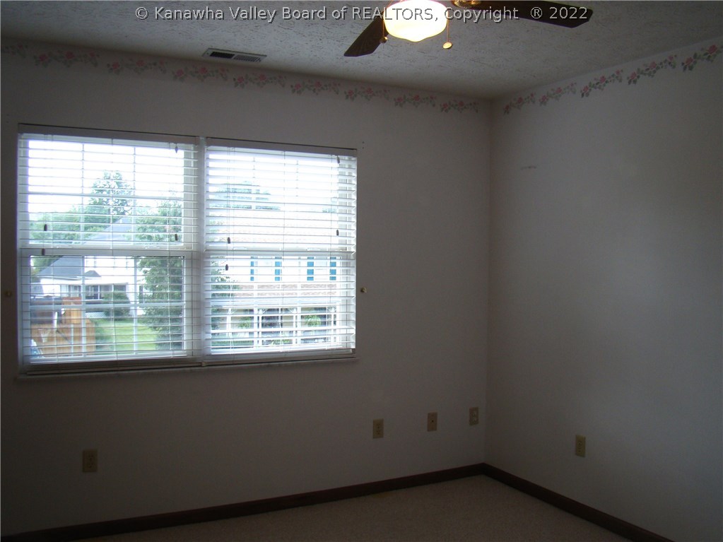 2 Planters Road Winfield, WV 25213 - Photo 24 of 30 Gallery Image 24