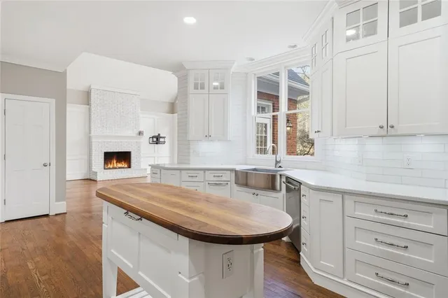 $1,349,000 | 300 High Bridge Chase, Johns Creek, GA 30022