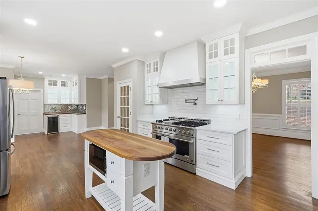 $1,349,000 | 300 High Bridge Chase, Johns Creek, GA 30022