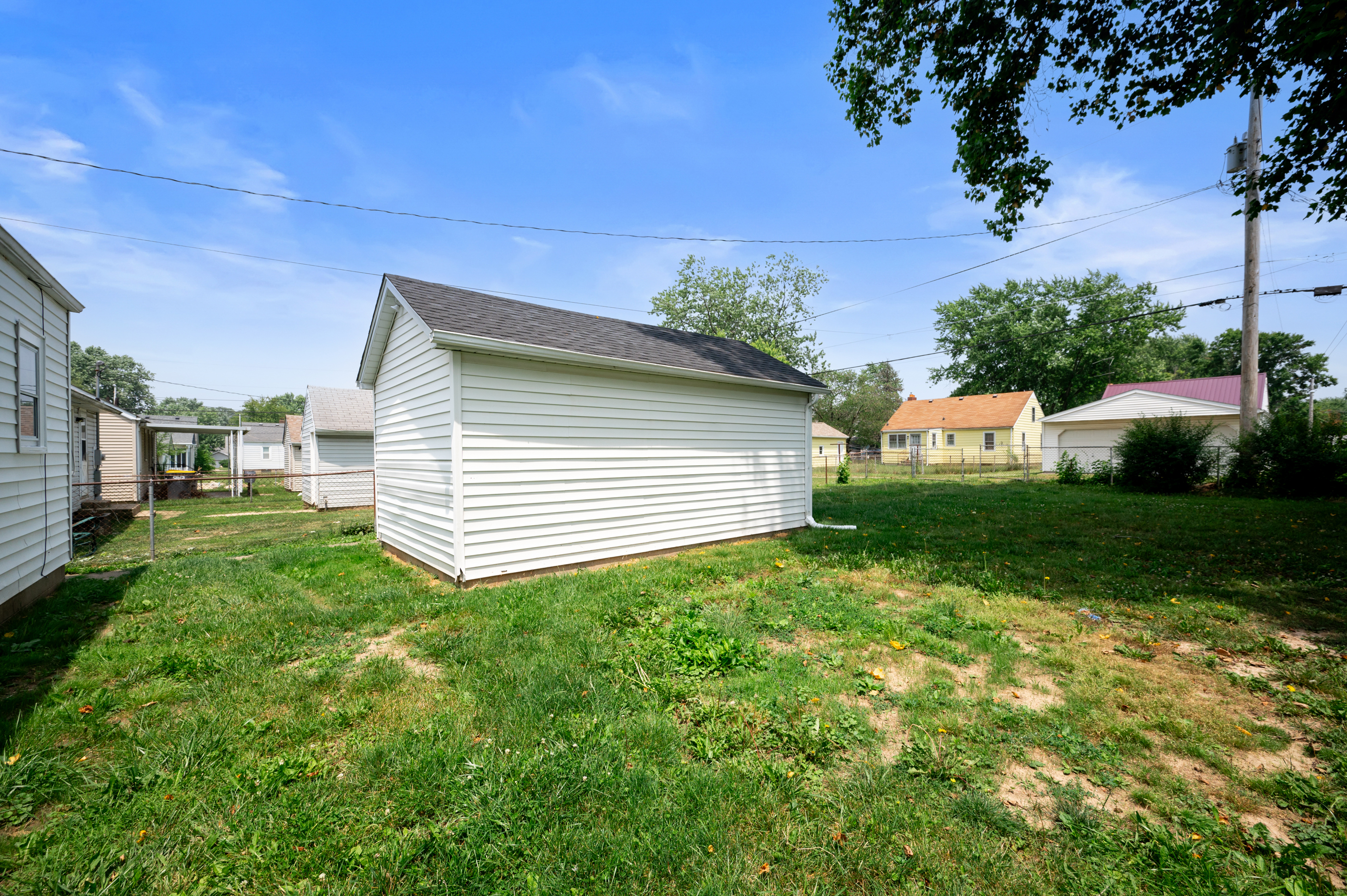 3834 Delaware Street Anderson, IN 46013 - Photo 20 of 22