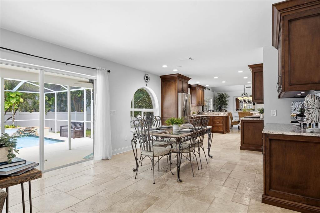 9149 Maple Court Seminole, FL 33777 - Photo 12 of 32