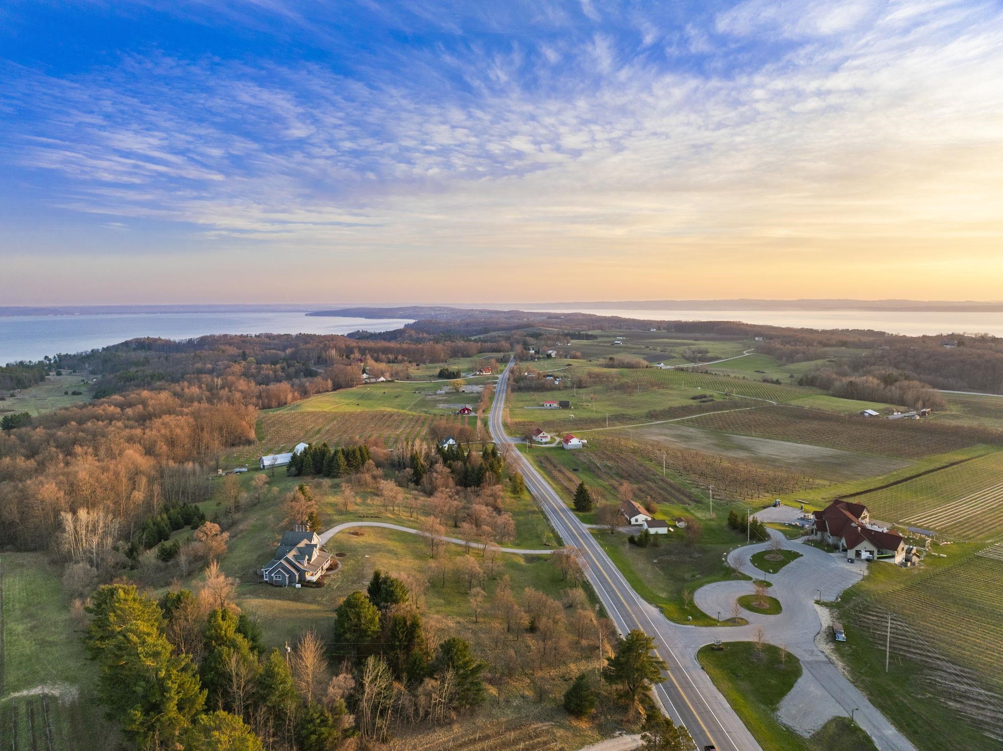 2770 Nelson Road Traverse City, MI 49686 - Photo 25 of 80